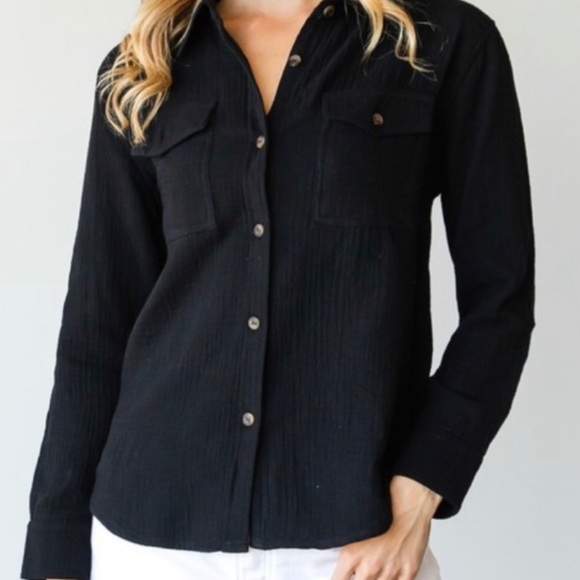 🖤Button Down Gauze Shirt w/front Pockets - Picture 1 of 3